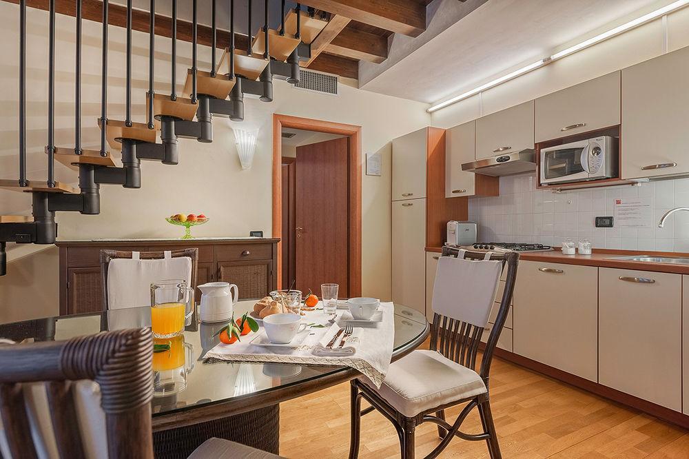 Palazzo Brando - Living Apartments تريفيزو المظهر الخارجي الصورة