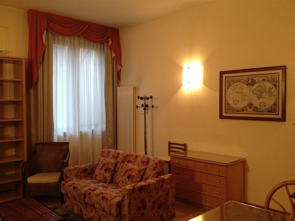Palazzo Brando - Living Apartments تريفيزو المظهر الخارجي الصورة