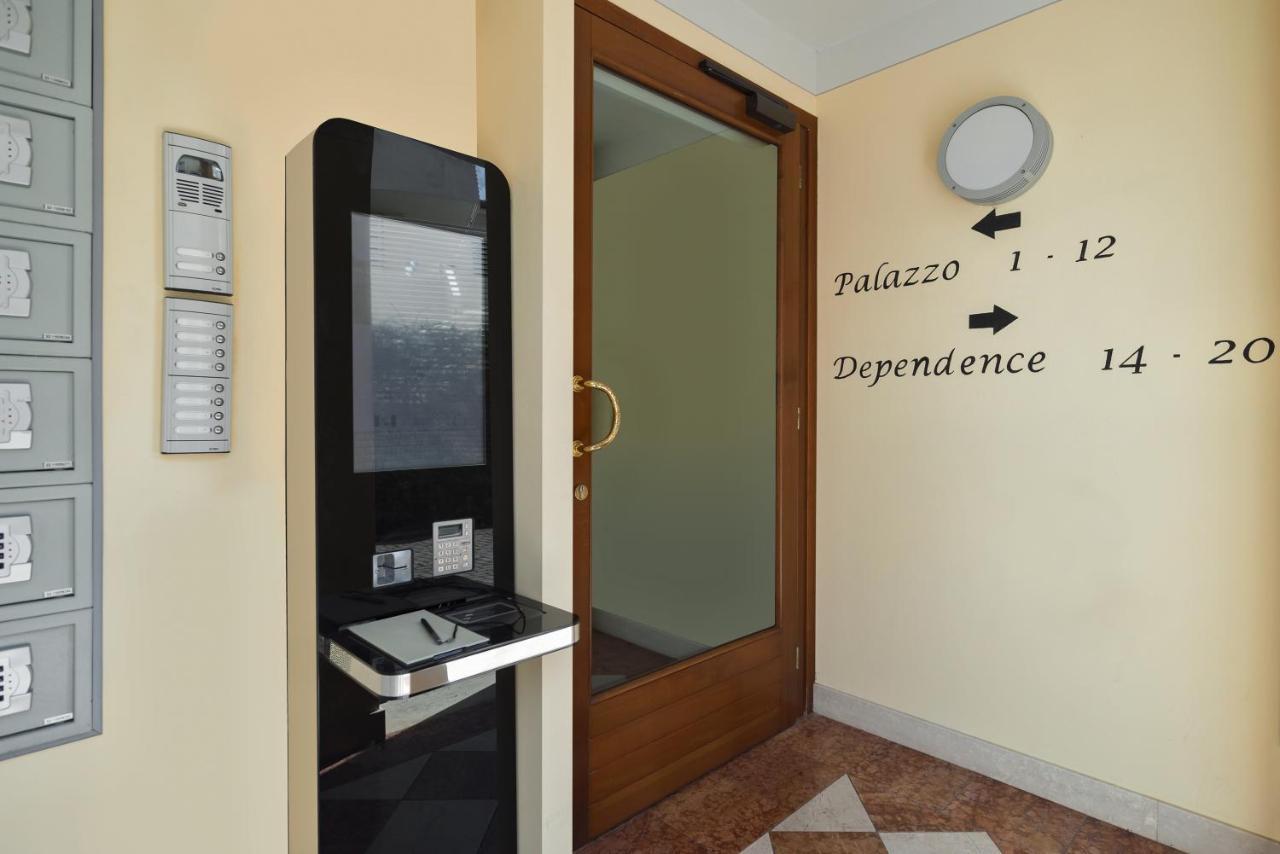 Palazzo Brando - Living Apartments تريفيزو المظهر الخارجي الصورة