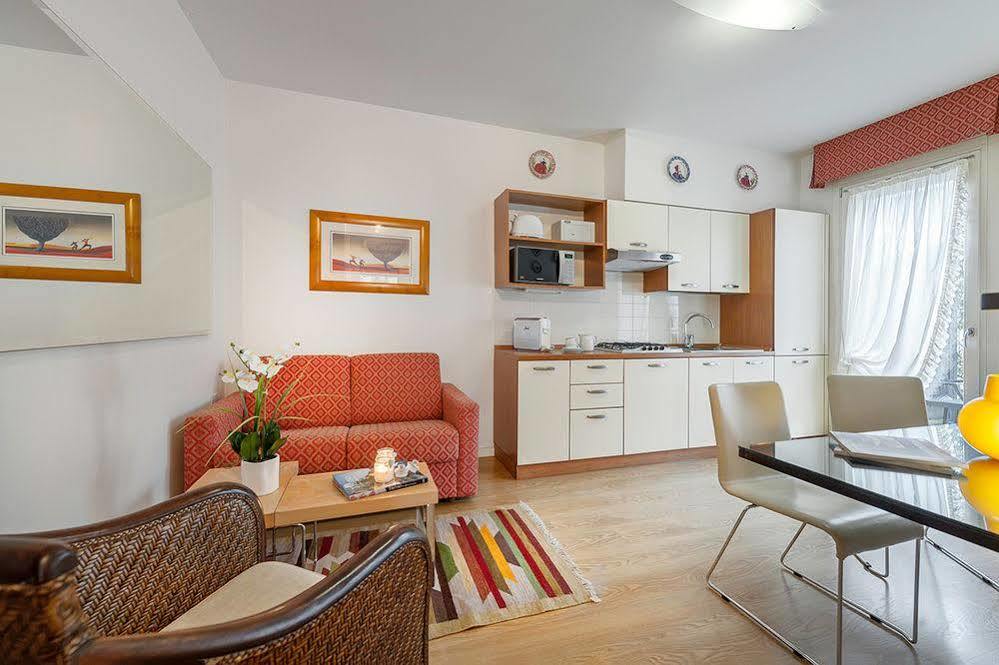Palazzo Brando - Living Apartments تريفيزو المظهر الخارجي الصورة